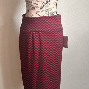 LuLaRoe Red and Black Chevron Pencil Skirt